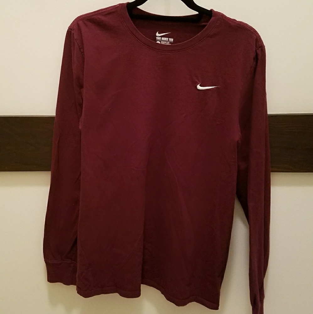 Nike Long-Sleeve